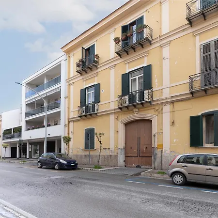 Gli Della Apartment