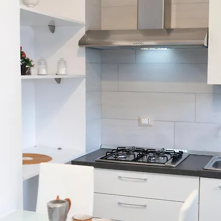 Gli Della Apartment *